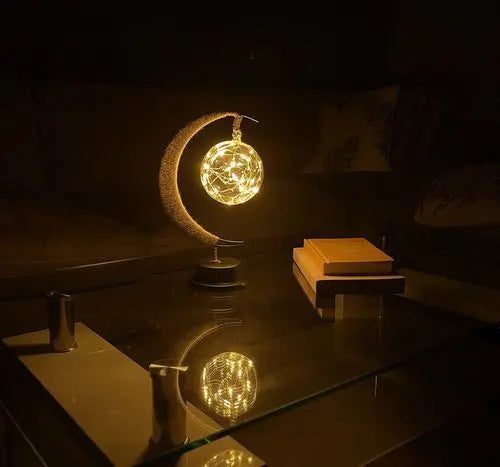 Lampka Nocna | W Kształcie Księżyca