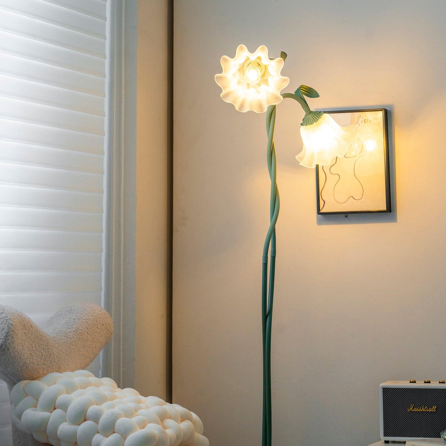 Lampa Stojąca Do Salonu | Kwiatowy Kształt