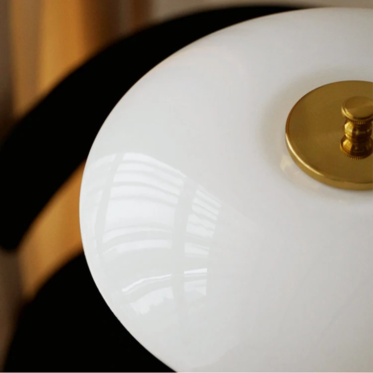 Lampa Stołowa LED Nowoczesna | Wielowarstwowa