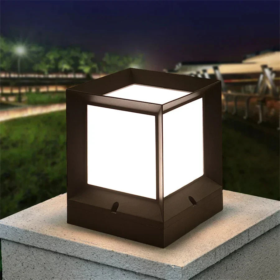Zewnętrzna Lampa Stojąca | Do Bram I Podjazdów