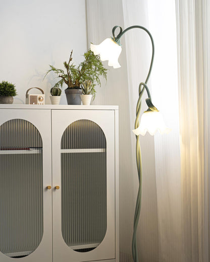 Lampa Stojąca Do Salonu | Kwiatowy Kształt