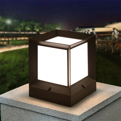 Zewnętrzna Lampa Stojąca | Do Bram I Podjazdów
