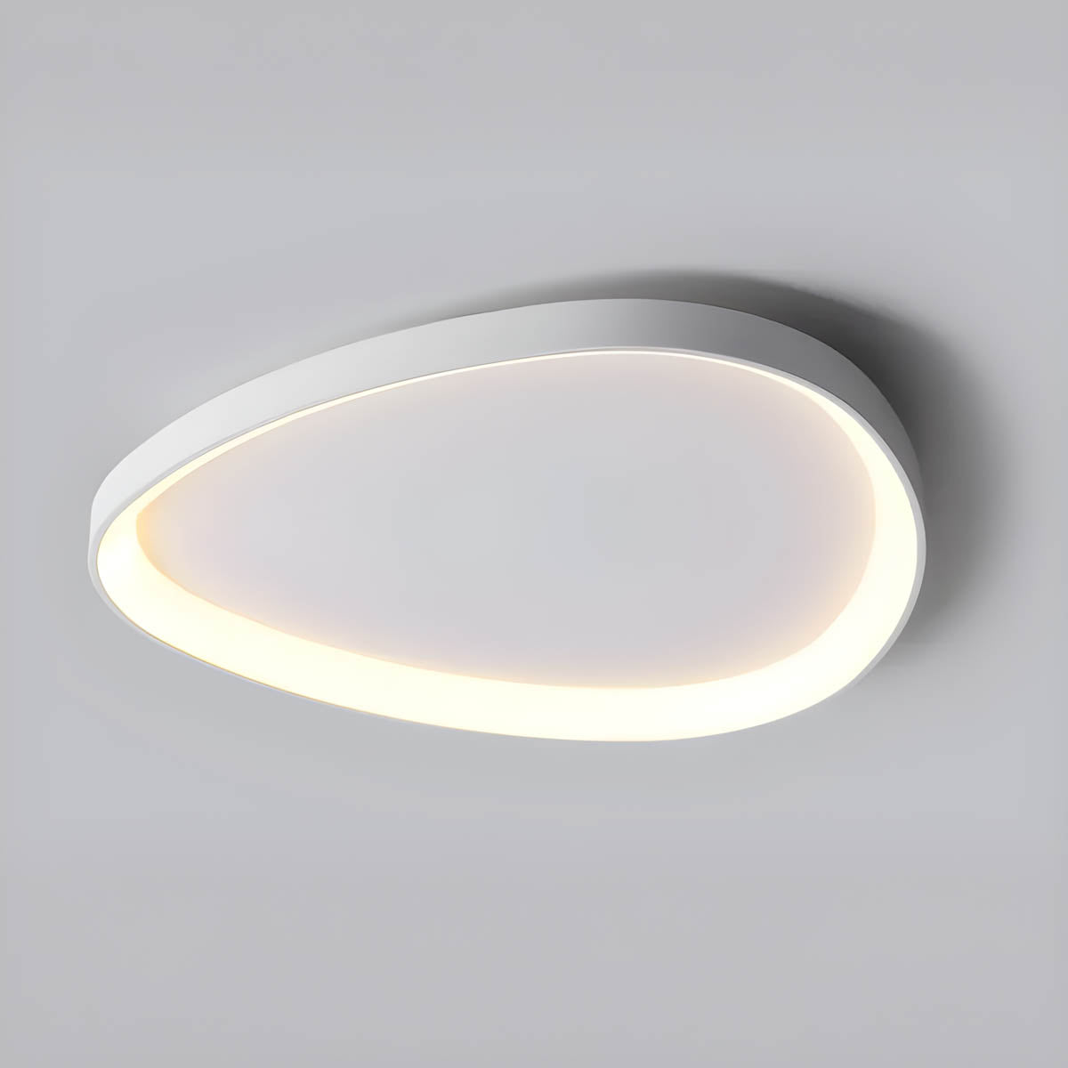 Lampa Sufitowa w Kolorze Taupe | Okrągła Lampa Do Salonu